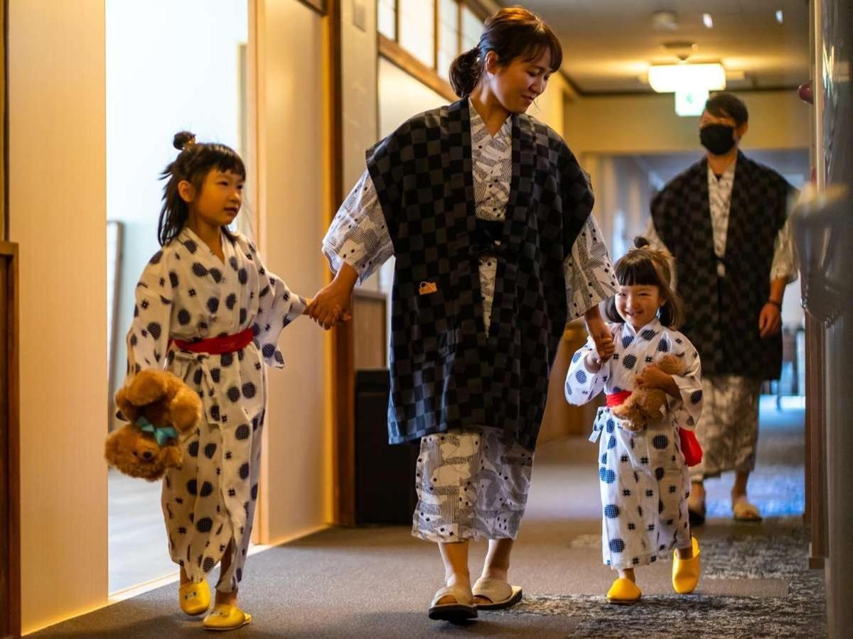 Hatsuneso Shinkan Ureshino Bagian luar foto
