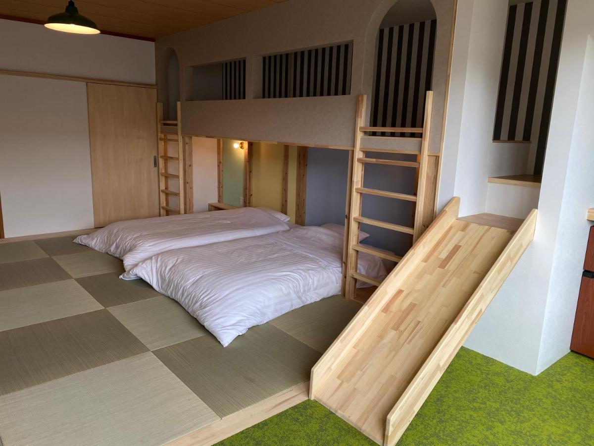 Hatsuneso Shinkan Ureshino Bagian luar foto
